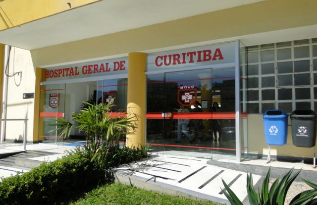 Entrada do Hospital Geral de Curitiba